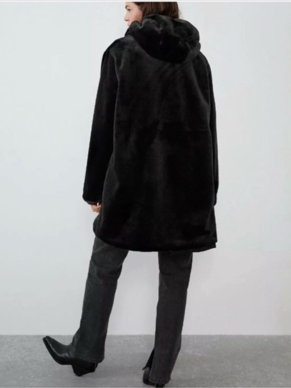 Like New Zara Black Reversible Water Resistant
Faux Fur Parka Coat Hooded